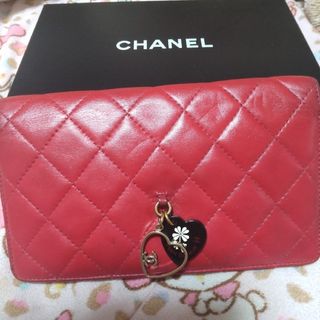 シャネル(CHANEL)のシャネル 財布 バレンタイン限定財布  CHANEL財布 レッド(財布)