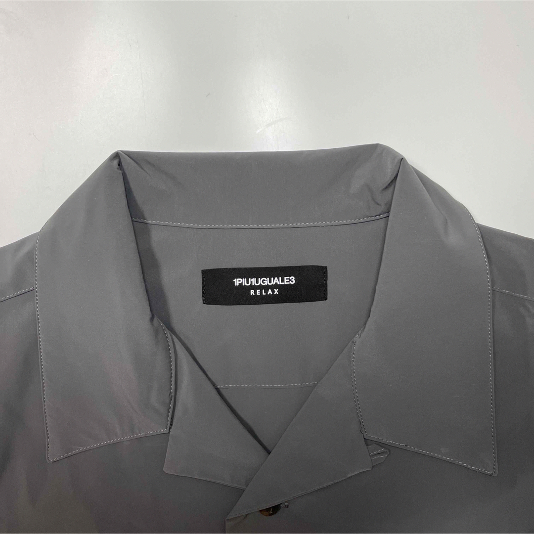 1piu1uguale3(ウノピゥウノウグァーレトレ)の1PUI1UGUALE3 RELAX ウノピュウ 半袖シャツ オープンカラー S メンズのトップス(シャツ)の商品写真
