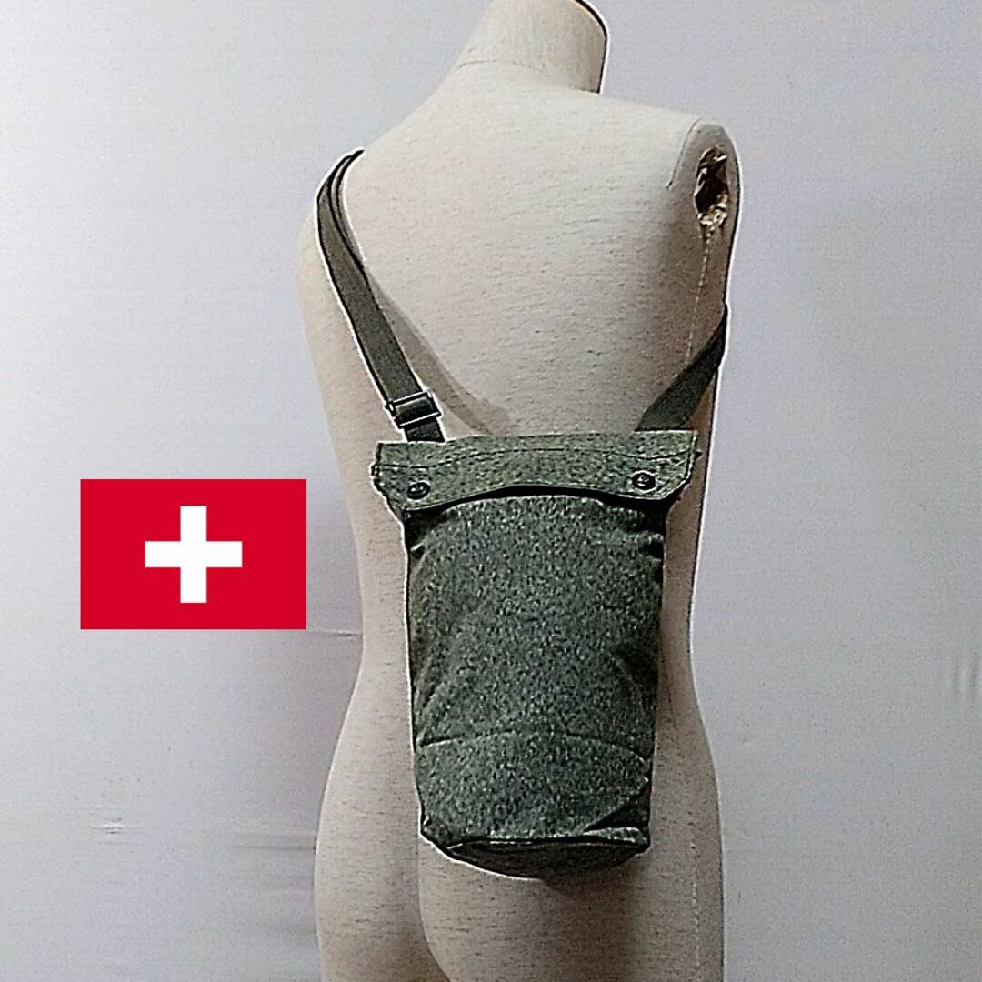 1969年ビンテージ・デッドストック スイス シャークショルダーバッグ メンズのバッグ(ショルダーバッグ)の商品写真