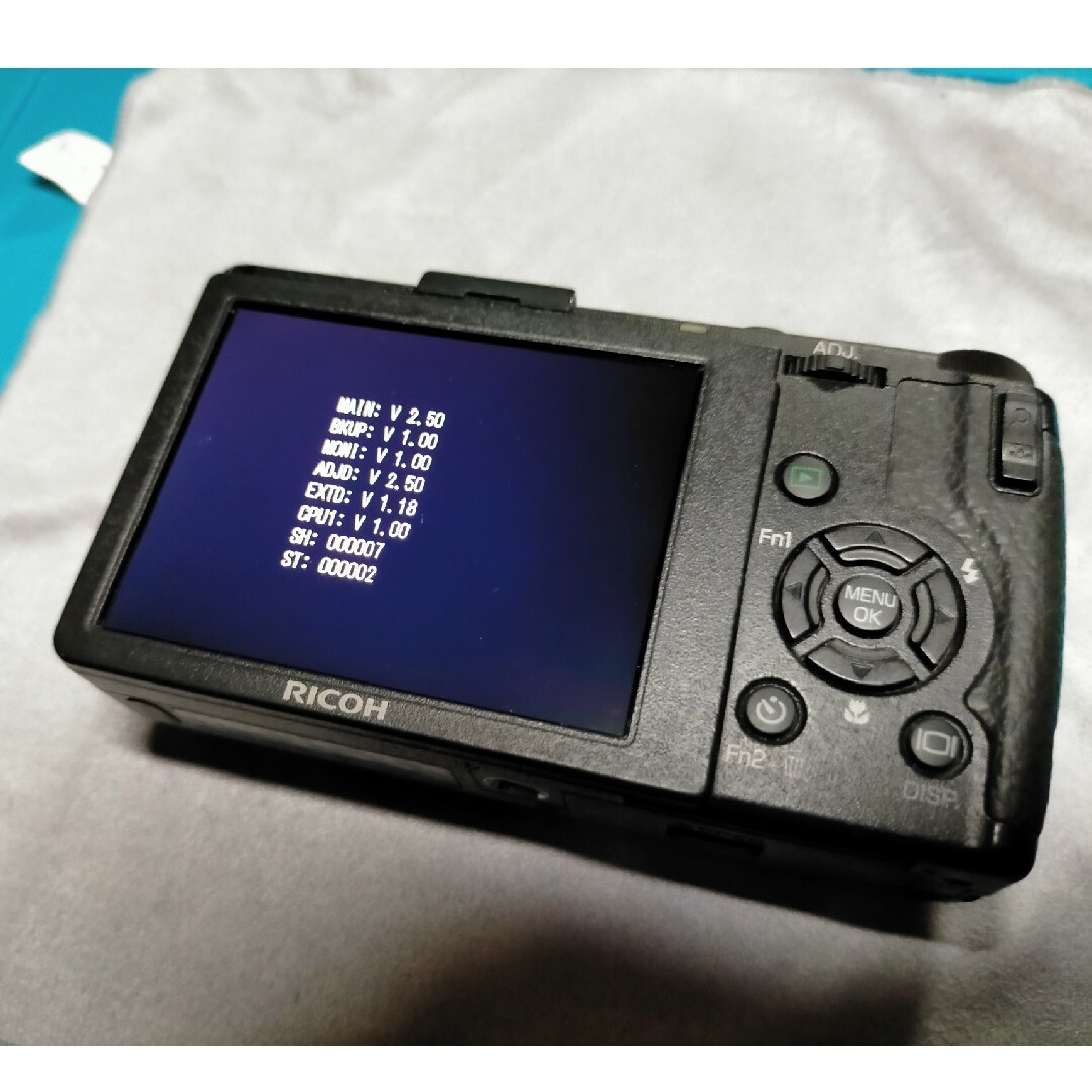 RICOH(リコー)のRICOH GR DIGITAL III デジタルカメラ スマホ/家電/カメラのカメラ(コンパクトデジタルカメラ)の商品写真