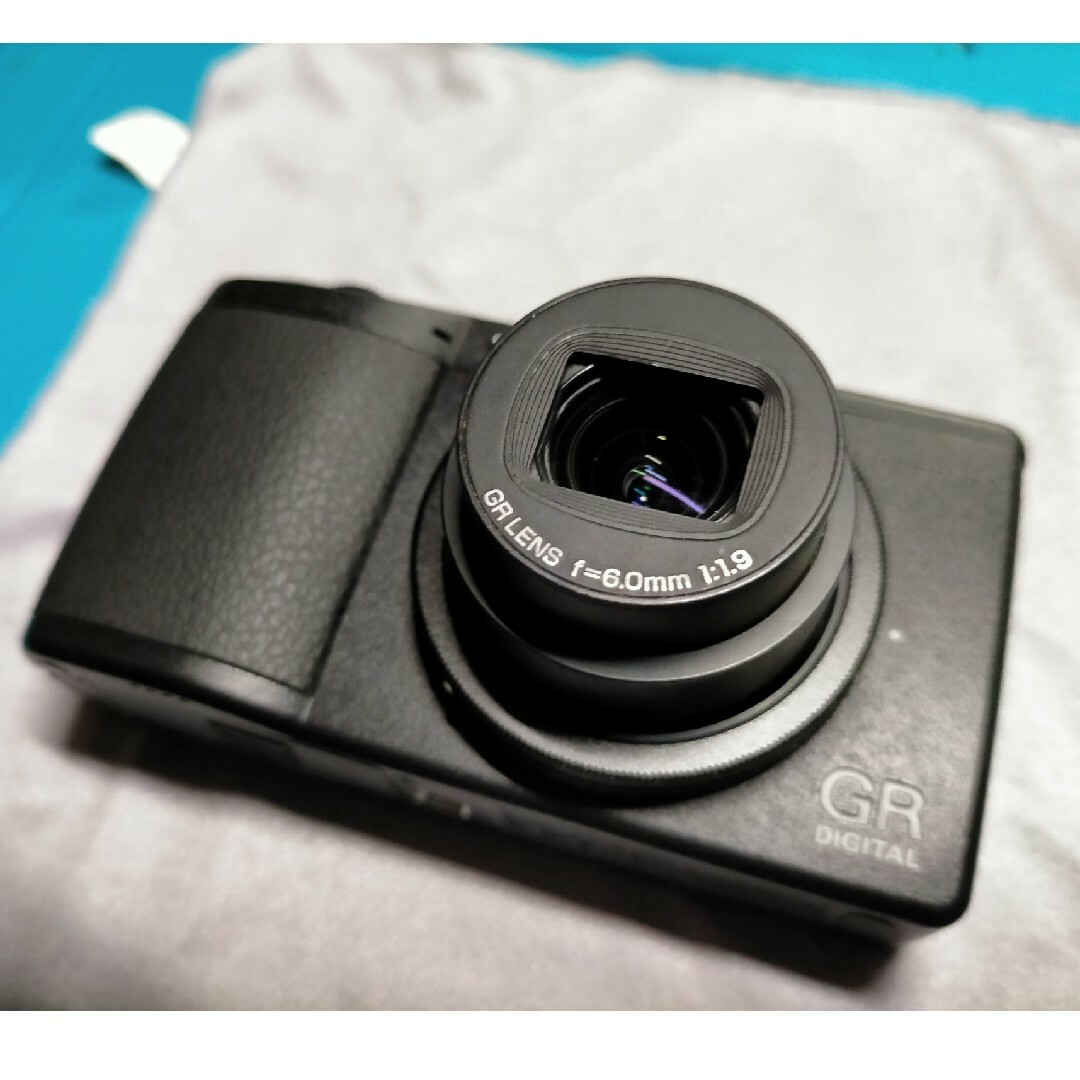 RICOH(リコー)のRICOH GR DIGITAL III デジタルカメラ スマホ/家電/カメラのカメラ(コンパクトデジタルカメラ)の商品写真