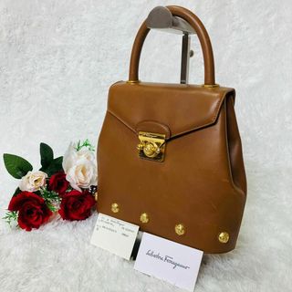 サルヴァトーレフェラガモ(Salvatore Ferragamo)のサルヴァトーレフェラガモ　ハンドバッグ　レザー　スタッズ　2way ブラウン金具(ハンドバッグ)