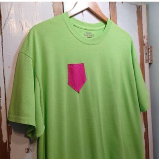 ギルタン(GILDAN)の☆US古着GILDAN/デコレーションTシャツ/ハンドメイド/XL(Tシャツ/カットソー(半袖/袖なし))