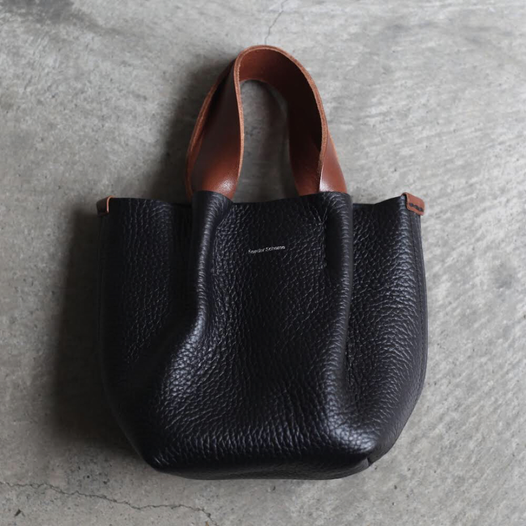 Hender Scheme   エンダースキーマ Hender Scheme piano bag smallの