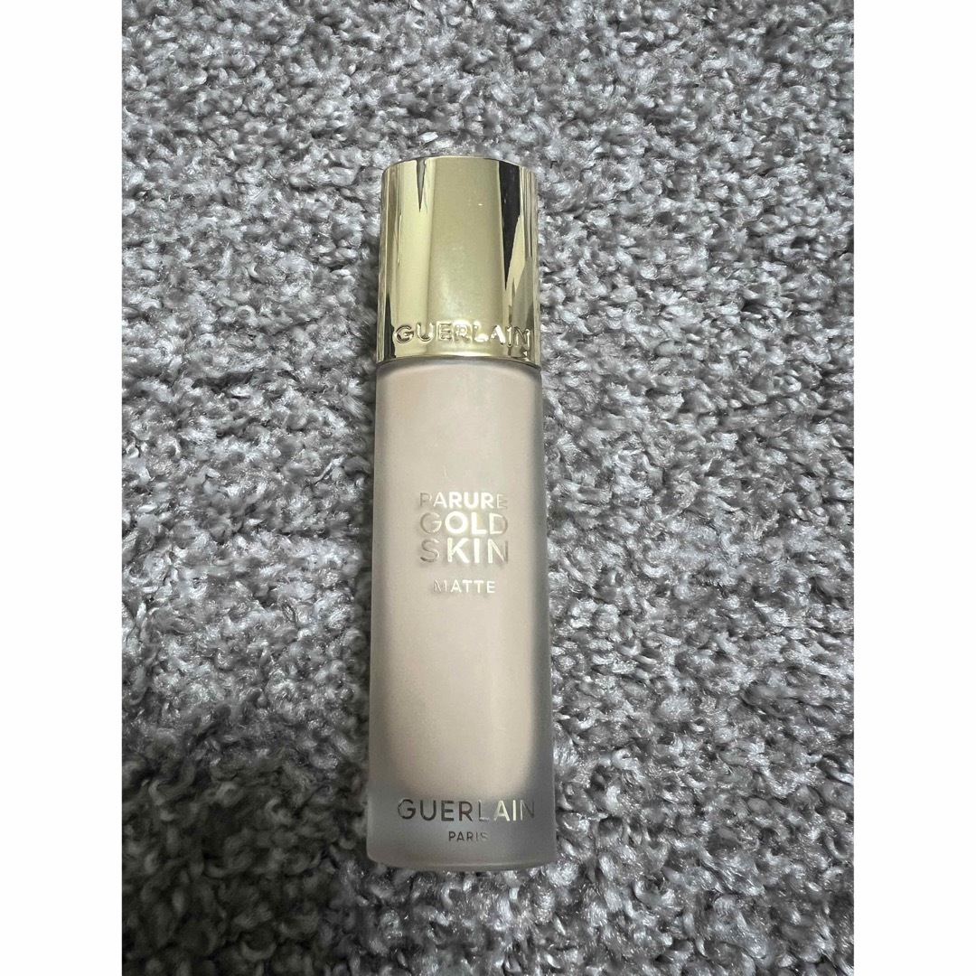 GUERLAIN パリュールゴールド スキンフルイドマット 1W