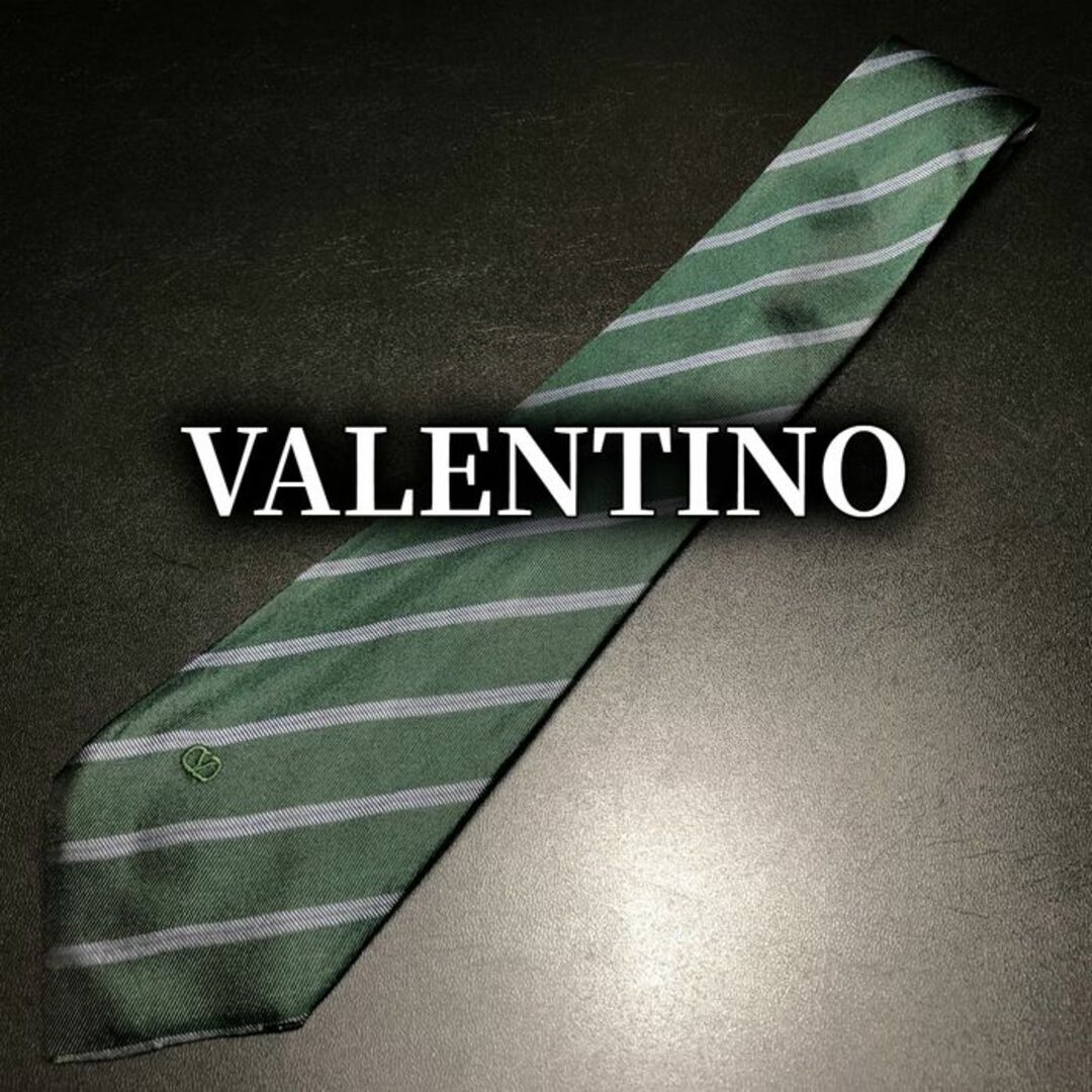 valentino garavani(ヴァレンティノガラヴァーニ)のヴァレンティノ ロゴレジメンタル グリーン ネクタイ B102-Z18 メンズのファッション小物(ネクタイ)の商品写真