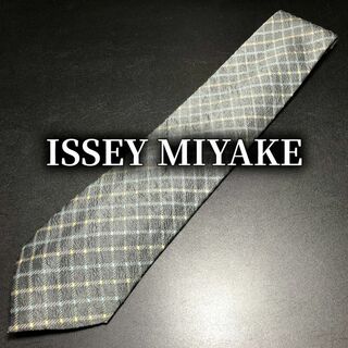 イッセイミヤケ(ISSEY MIYAKE)のイッセイミヤケ チェック グレー ネクタイ B103-A05(ネクタイ)