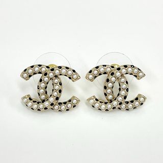 シャネル(CHANEL)の7261 シャネル ココマーク ラインストーン パール ピアス ゴールド(ピアス)