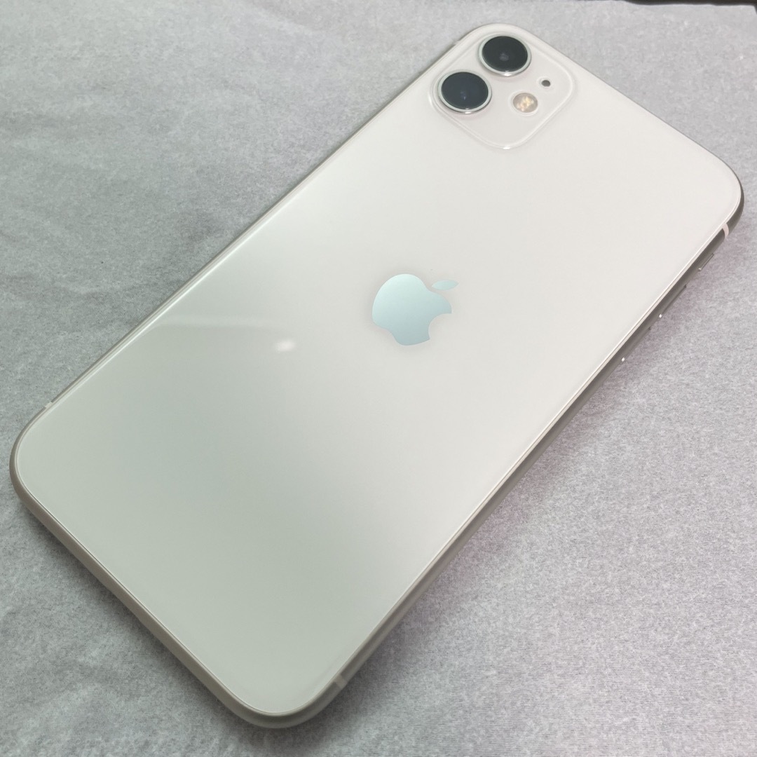 iPhone11 simフリー 64GB ホワイト iPhone11 simフリー 64GB ホワイト