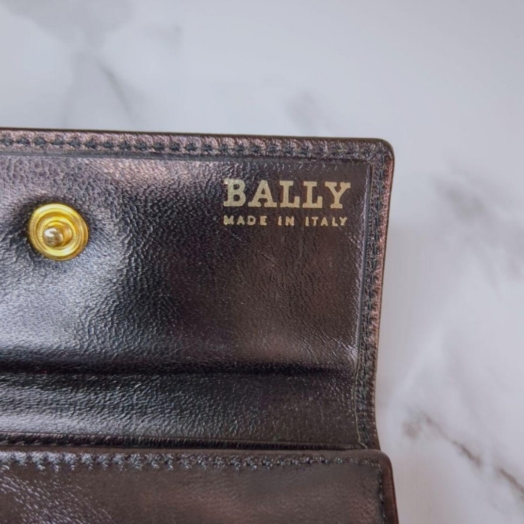 Bally(バリー)の【未使用品】BALLY バリー　二つ折り　財布　刻印　イタリア製　ブロンズ メンズのファッション小物(折り財布)の商品写真