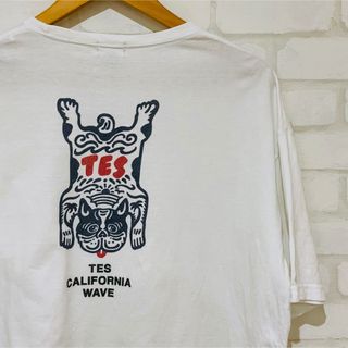 エンドレスサマー(THE ENDLESS SUMMER（TES）)のTES CALIFORNIA WAVE ポケット付きオーバーサイズＴシャツ Ｍ(Tシャツ/カットソー(半袖/袖なし))