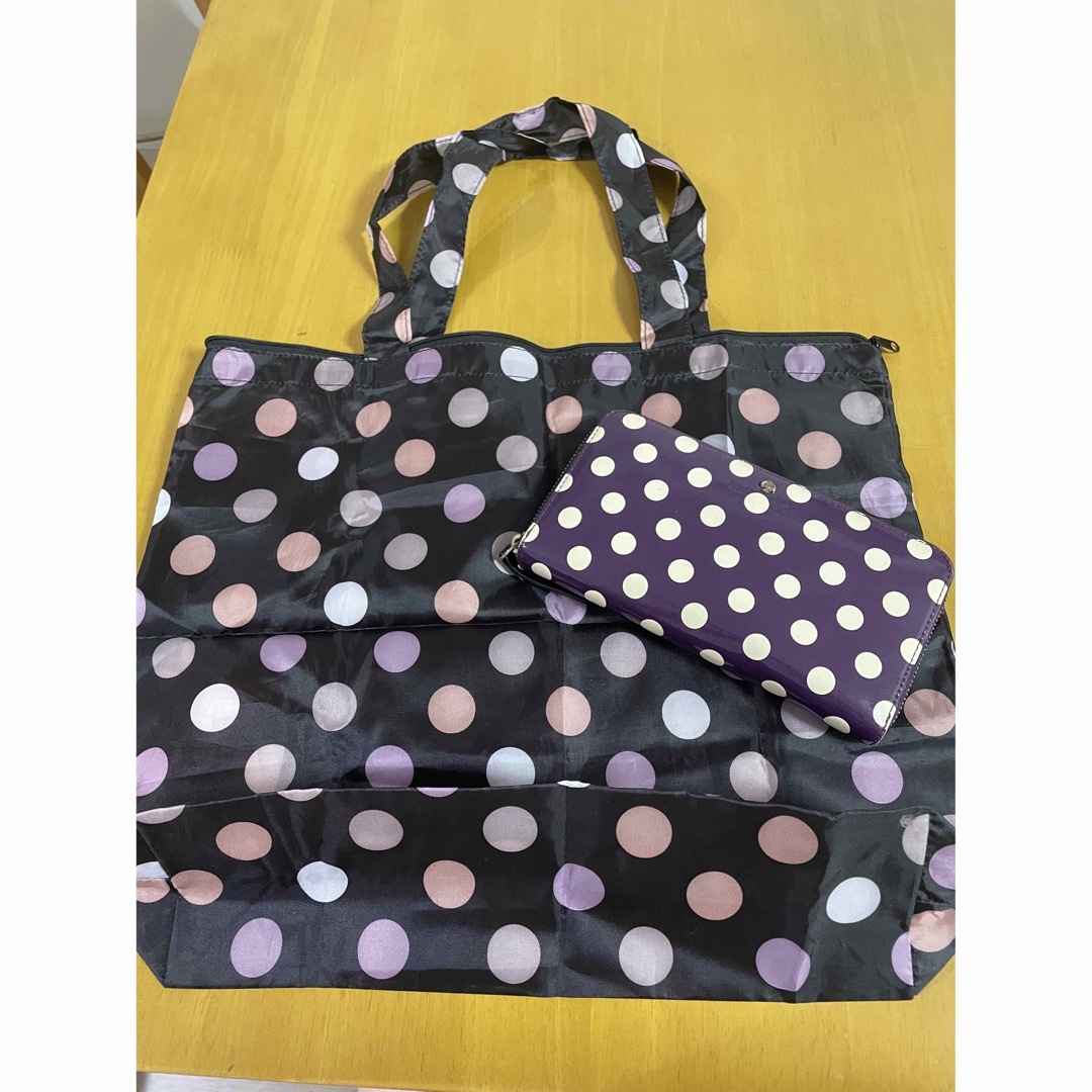 kate spade new york(ケイトスペードニューヨーク)の　[値下げ] kate spade 長財布 レディースのファッション小物(財布)の商品写真