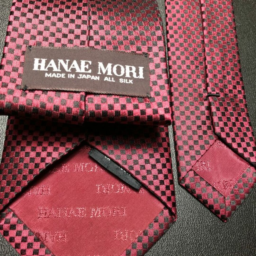 HANAE MORI(ハナエモリ)のハナエモリ バタフライチェック ワインレッド ネクタイ B103-B07 メンズのファッション小物(ネクタイ)の商品写真