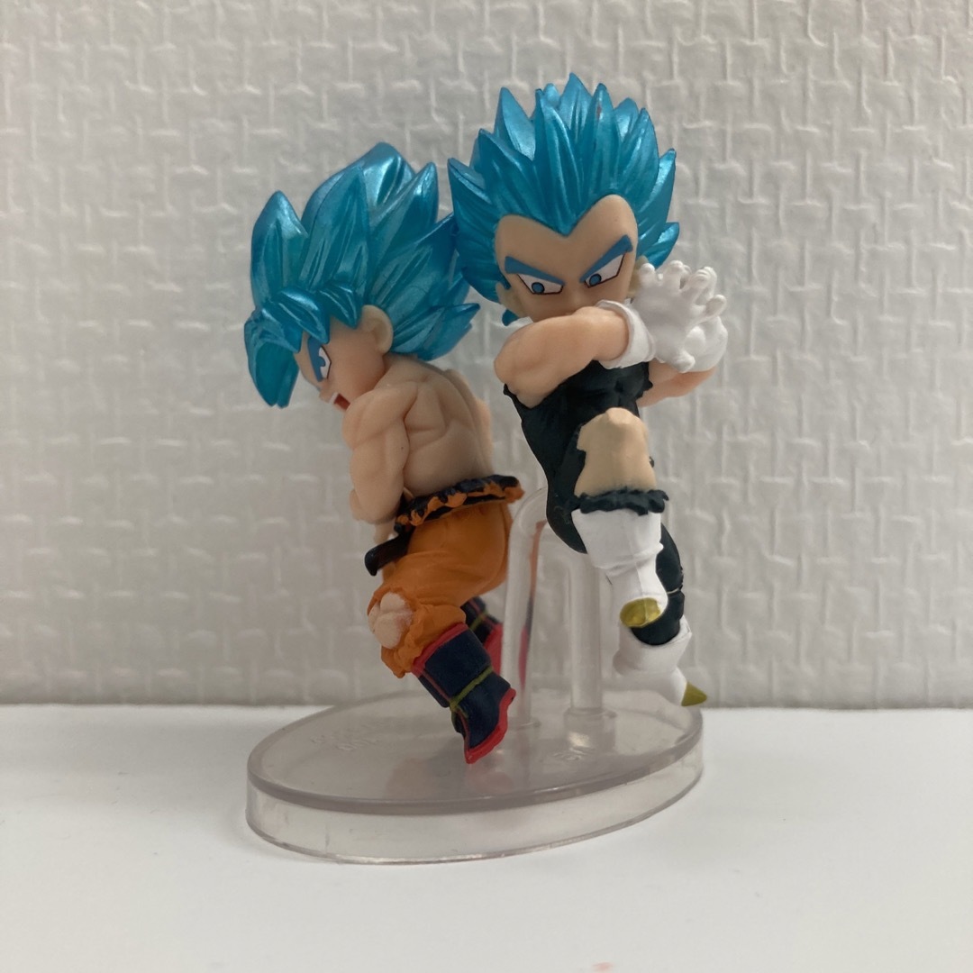 ドラゴンボール(ドラゴンボール)の【開封品】ドラゴンボール　アドバージモーション　フィギュア　孫悟空ベジータ エンタメ/ホビーのフィギュア(アニメ/ゲーム)の商品写真