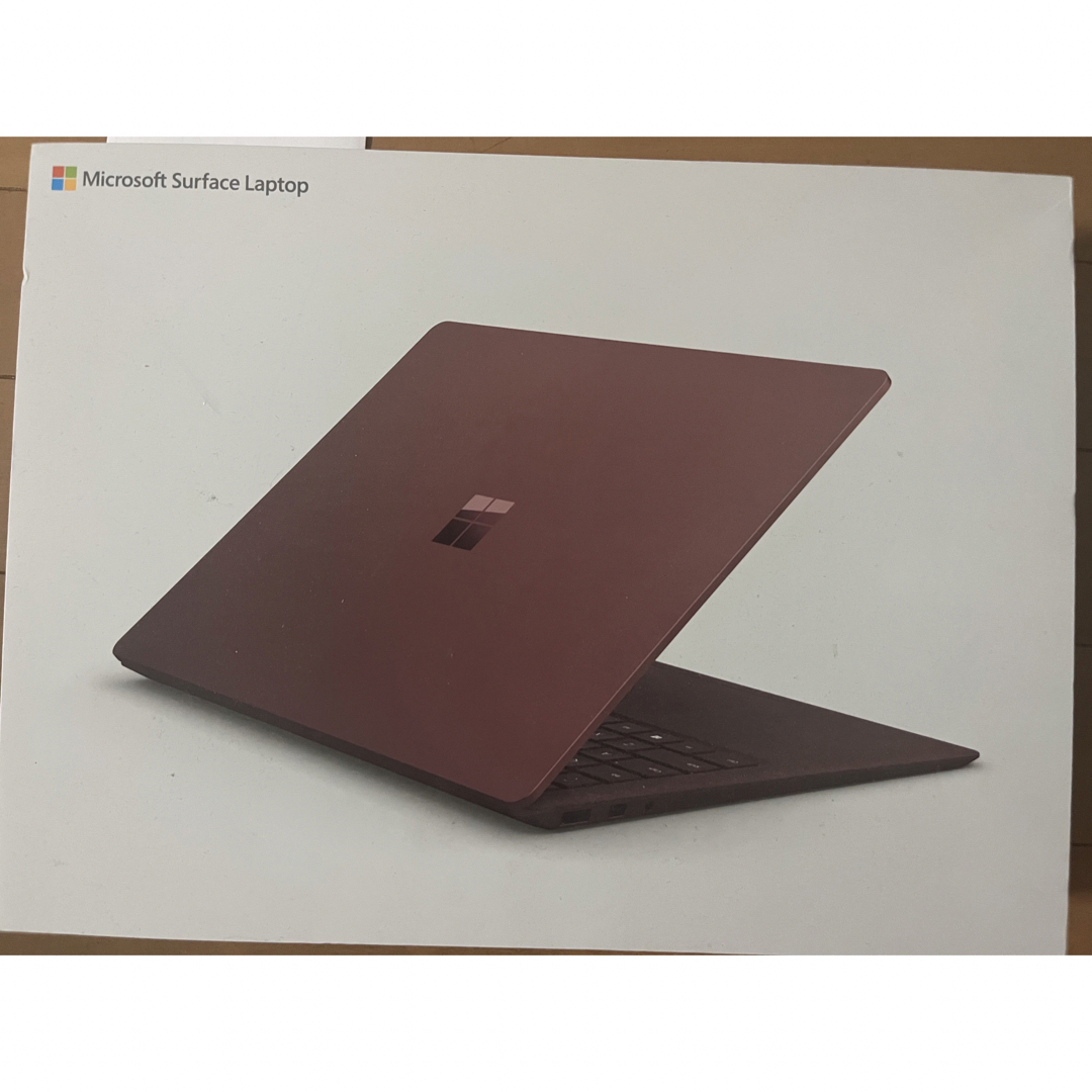 Microsoft Surface Laptop2 256GB 8GB スマホ/家電/カメラのPC/タブレット(ノートPC)の商品写真