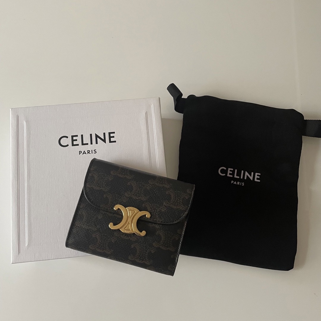 CEFINE(セフィーヌ)のCELINE スモールトリオンフウォレット トリオンフキャンバス レディースのファッション小物(財布)の商品写真