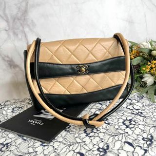 シャネル(CHANEL)のCHANEL シャネル【美品】ビンテージ マトラッセ バイカラー バッグ(ショルダーバッグ)