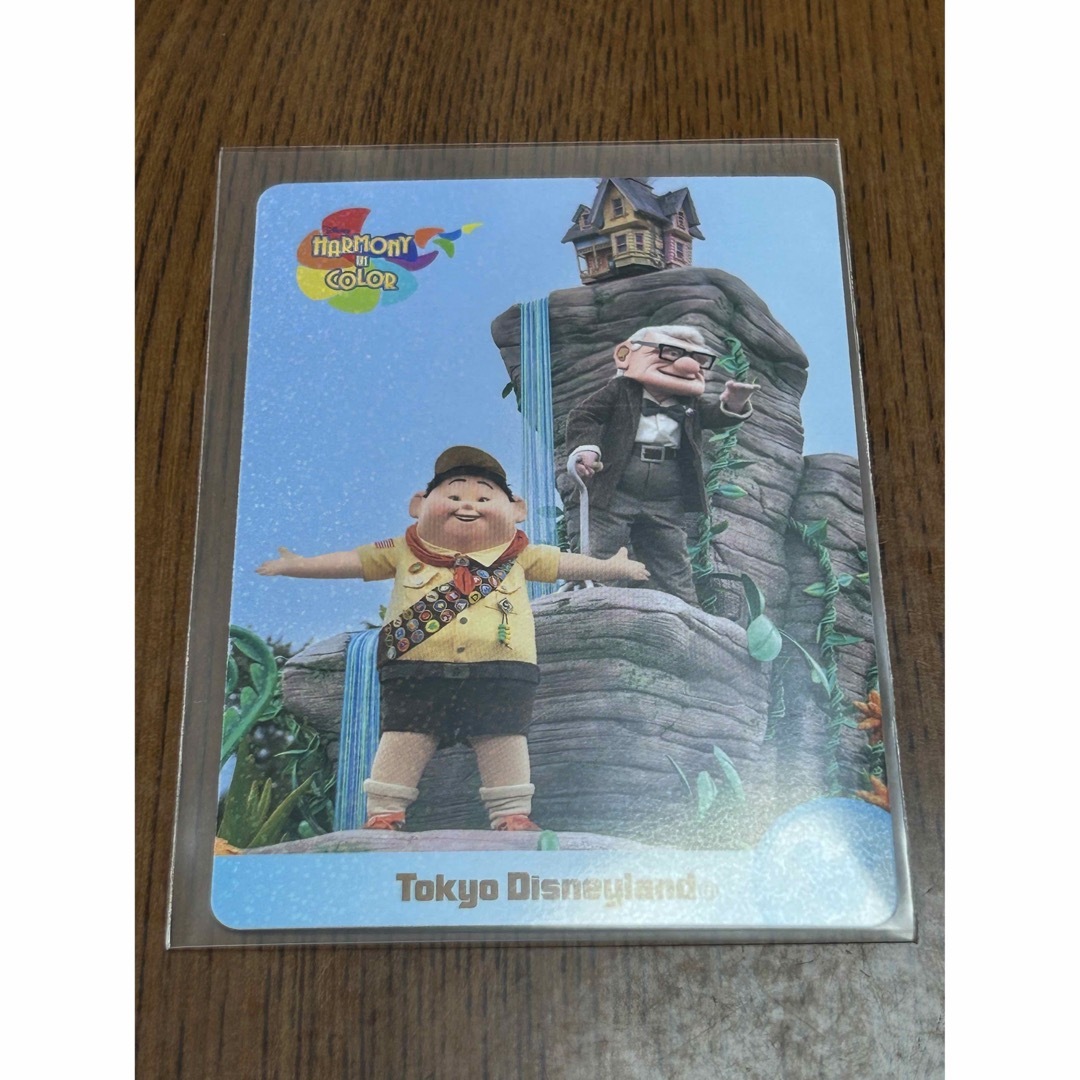 Disney(ディズニー)の送料込み‼️ディズニーランド ハーモニーインカラー カード カールじいさん エンタメ/ホビーのおもちゃ/ぬいぐるみ(キャラクターグッズ)の商品写真