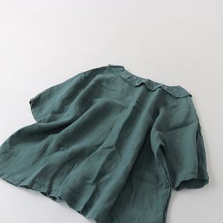 ネストローブ(nest Robe)のnest Robe ネストローブ リネン フリルカラーブラウス F/グリーン トップス【2400013421799】(シャツ/ブラウス(長袖/七分))