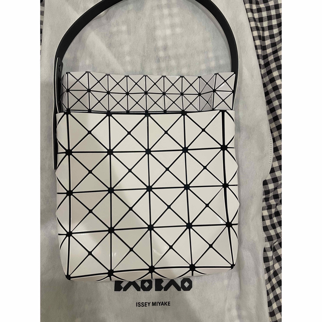 BaoBaoIsseyMiyake(バオバオイッセイミヤケ)のBAO BAO ISSEY MIYAKE  LUCENT NEST レディースのバッグ(トートバッグ)の商品写真