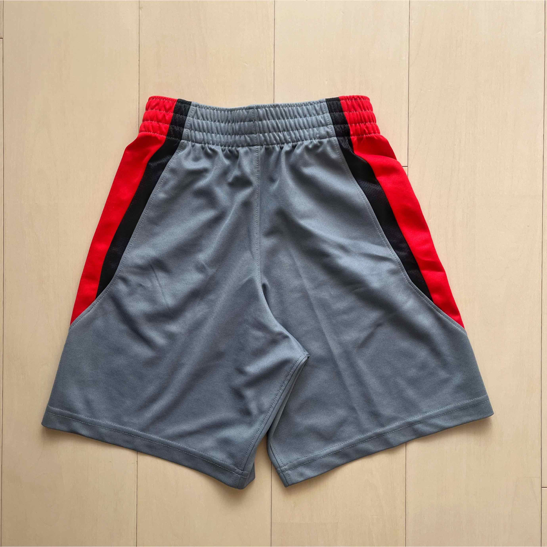 NIKE(ナイキ)の【さくら♪様 専用】NIKE (ナイキ) kids DRY-FITハーフパンツ キッズ/ベビー/マタニティのキッズ服男の子用(90cm~)(パンツ/スパッツ)の商品写真