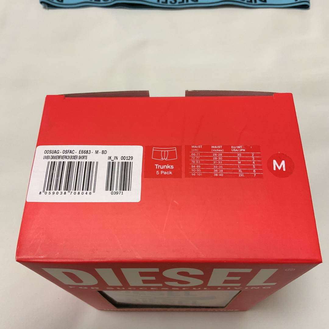 DIESEL(ディーゼル)の洗練されたデザイン　DIESEL　5パック ボクサーパンツ　M　新モデル メンズのアンダーウェア(ボクサーパンツ)の商品写真