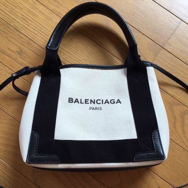 Balenciaga - バレンシアガ バッグ XS