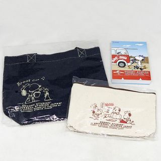 スヌーピー(SNOOPY)の未使用 日本生命 スヌーピー バッグ / ポーチ / メモ帳  非売品 新品 ①(ノベルティグッズ)