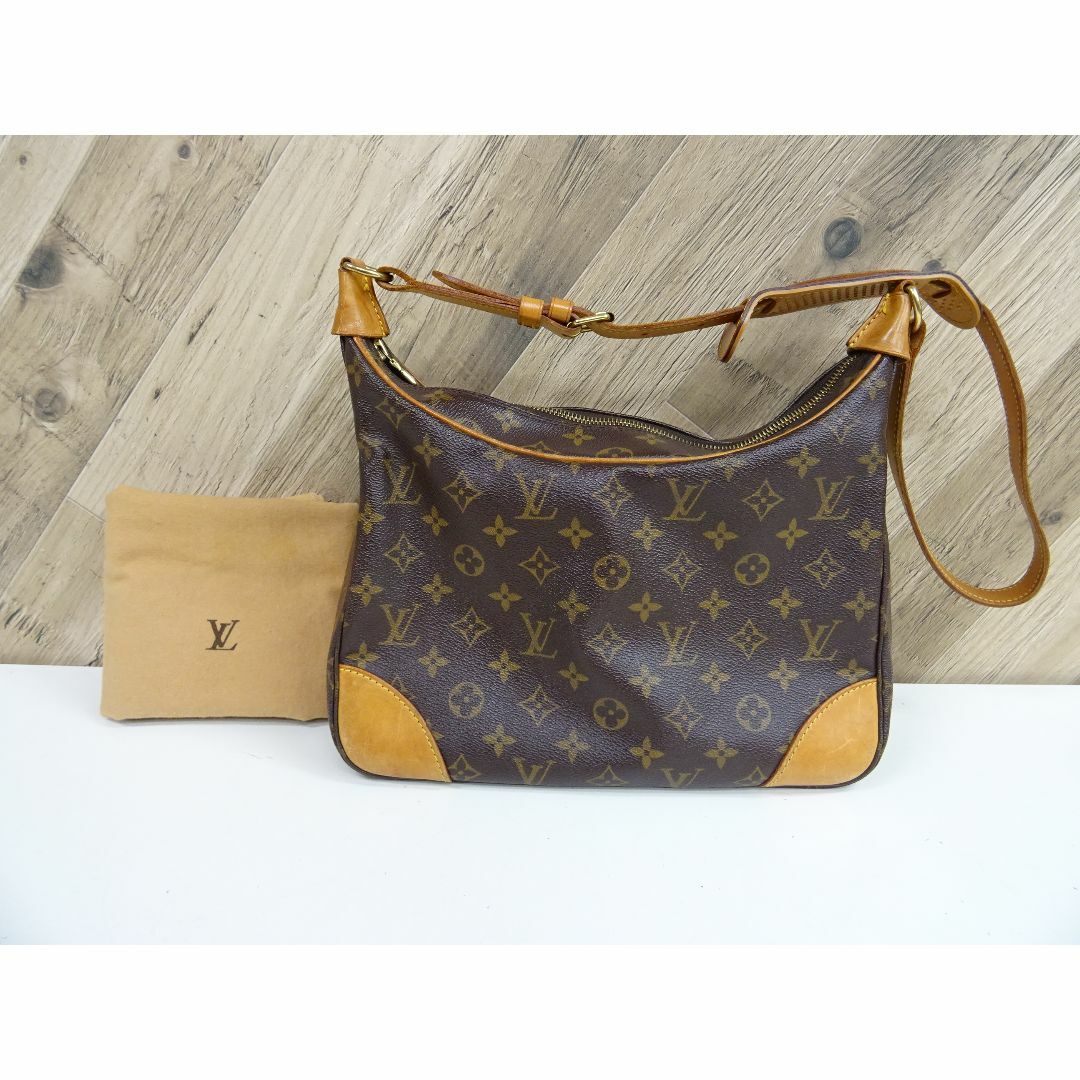 サイズ幅30cm長さ20cmLOUIS VUITTON  ルイヴィトン　ブローニュ30　モノグラム