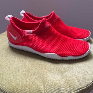 ナイキ(NIKE)のNIKE サンダル(サンダル)