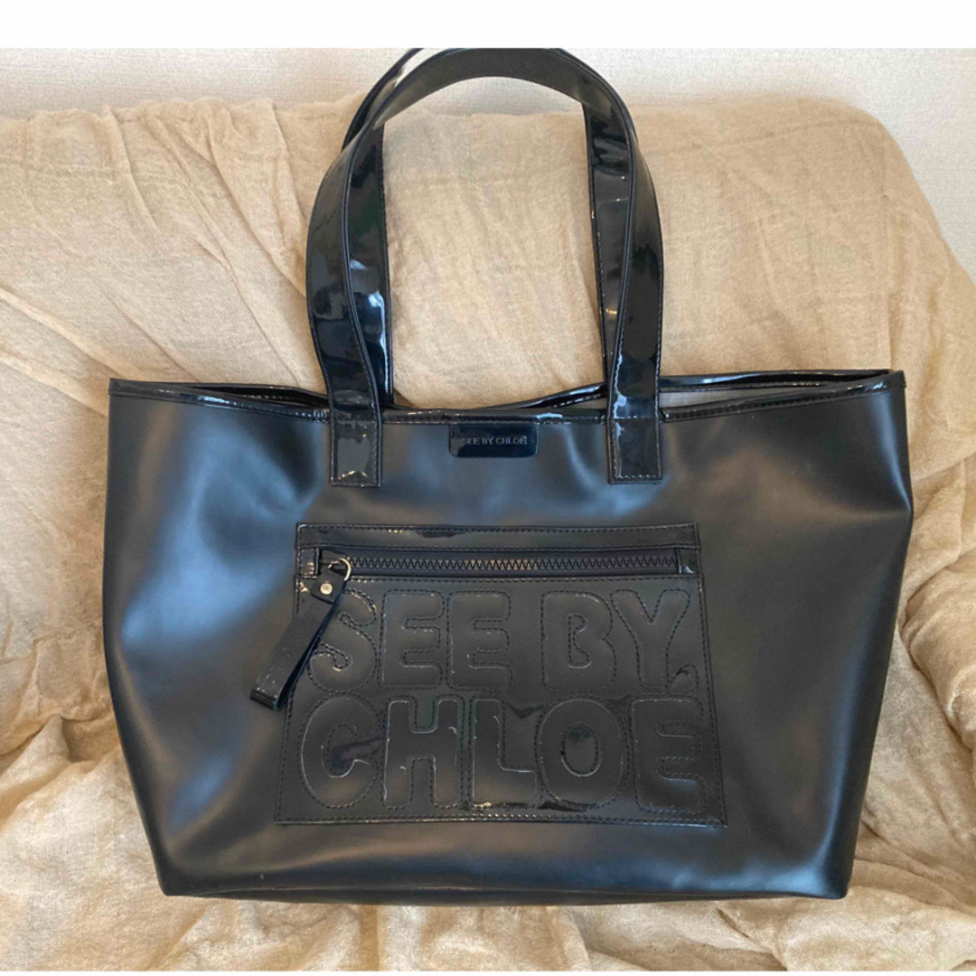 【中古美品】SEE by Chloe エナメルビニールトートバッグ | フリマアプリ ラクマ