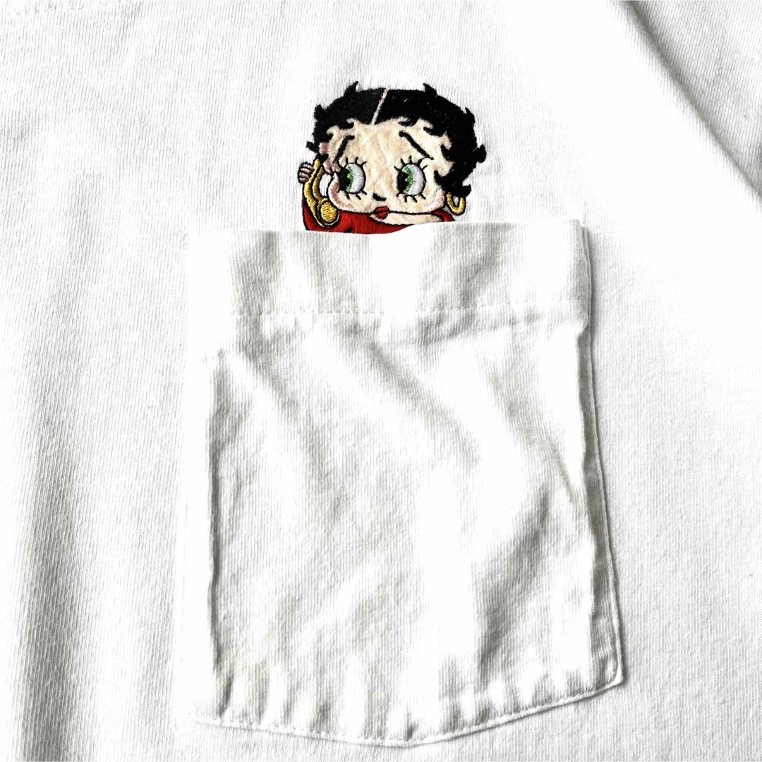 Betty Boop(ベティブープ)の【ヴィンテージ】1994年製 Betty Boop 刺繍 半袖 ポケットTシャツ レディースのトップス(Tシャツ(半袖/袖なし))の商品写真