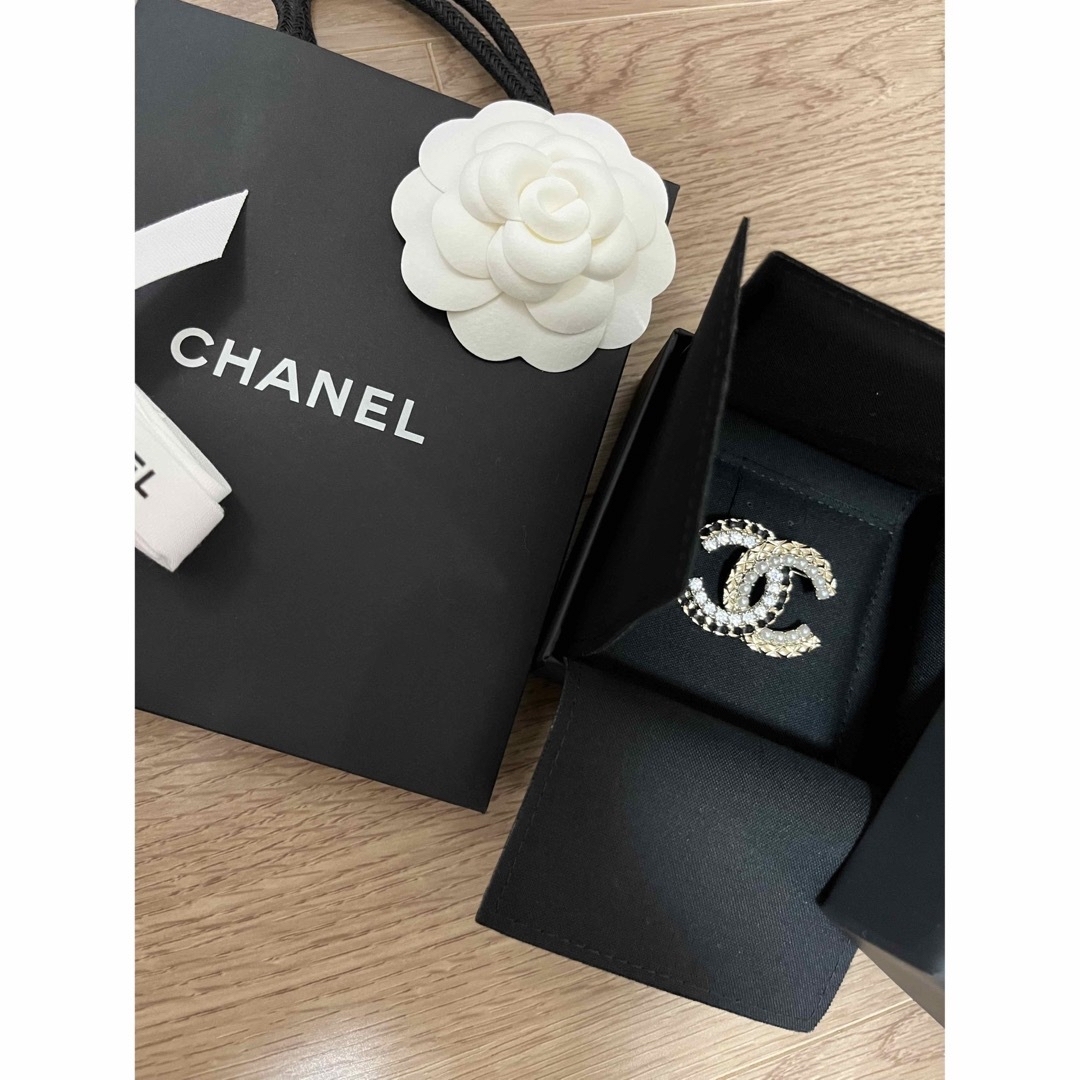 最終お値下げ❤CHANEL　ハートブローチ　ゴールド