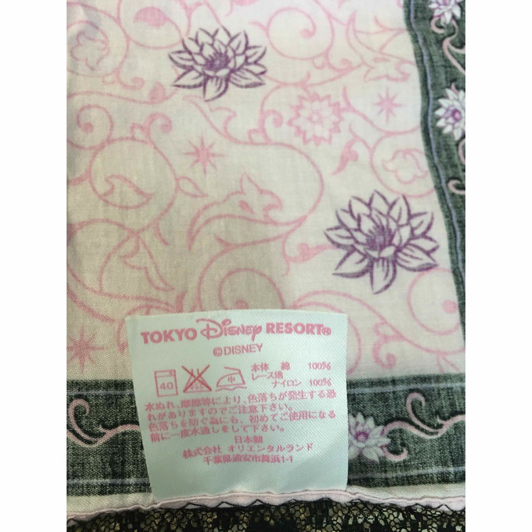 Disney(ディズニー)のディズニーシー　ジャスミン大判ハンカチ レディースのファッション小物(ハンカチ)の商品写真