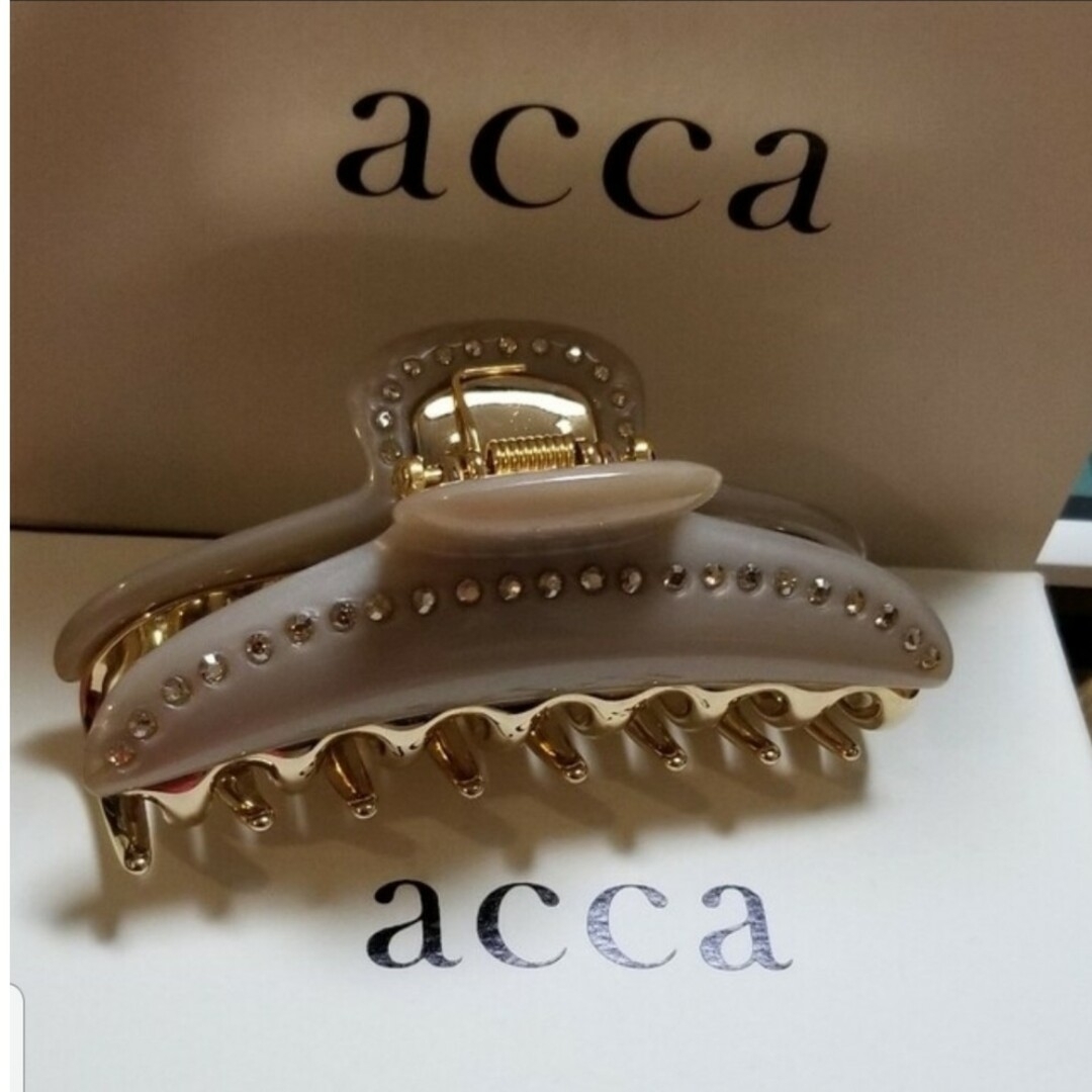 acca ヘアクリップ　ラージ　ピンクベージュ