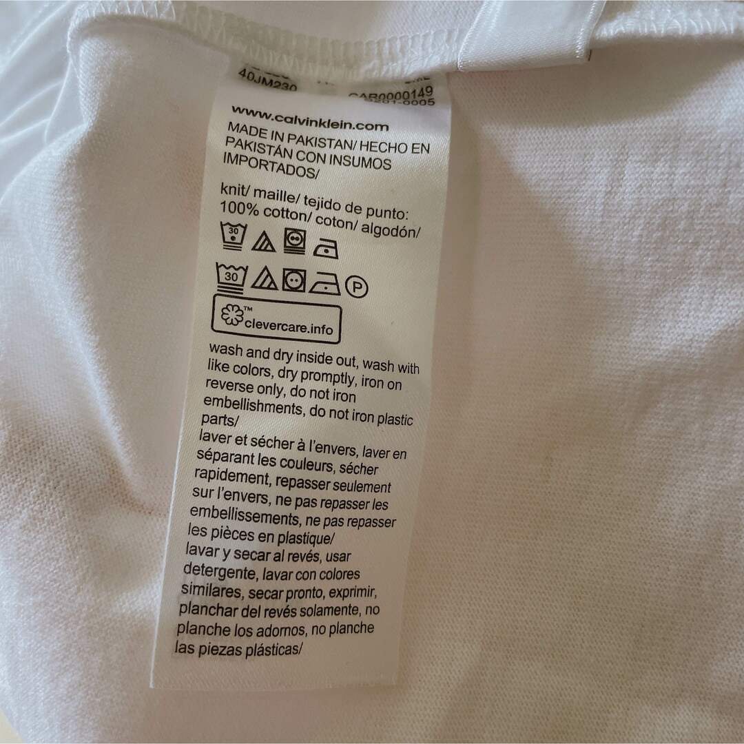 未使用✨　カルバンクライン　ロンT グク　白 Tシャツ　長袖　ロゴ 3