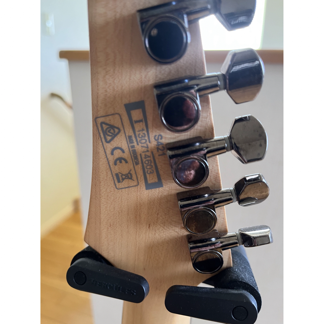 Ibanez(アイバニーズ)のIbanez S 421 迷子様用 楽器のギター(エレキギター)の商品写真