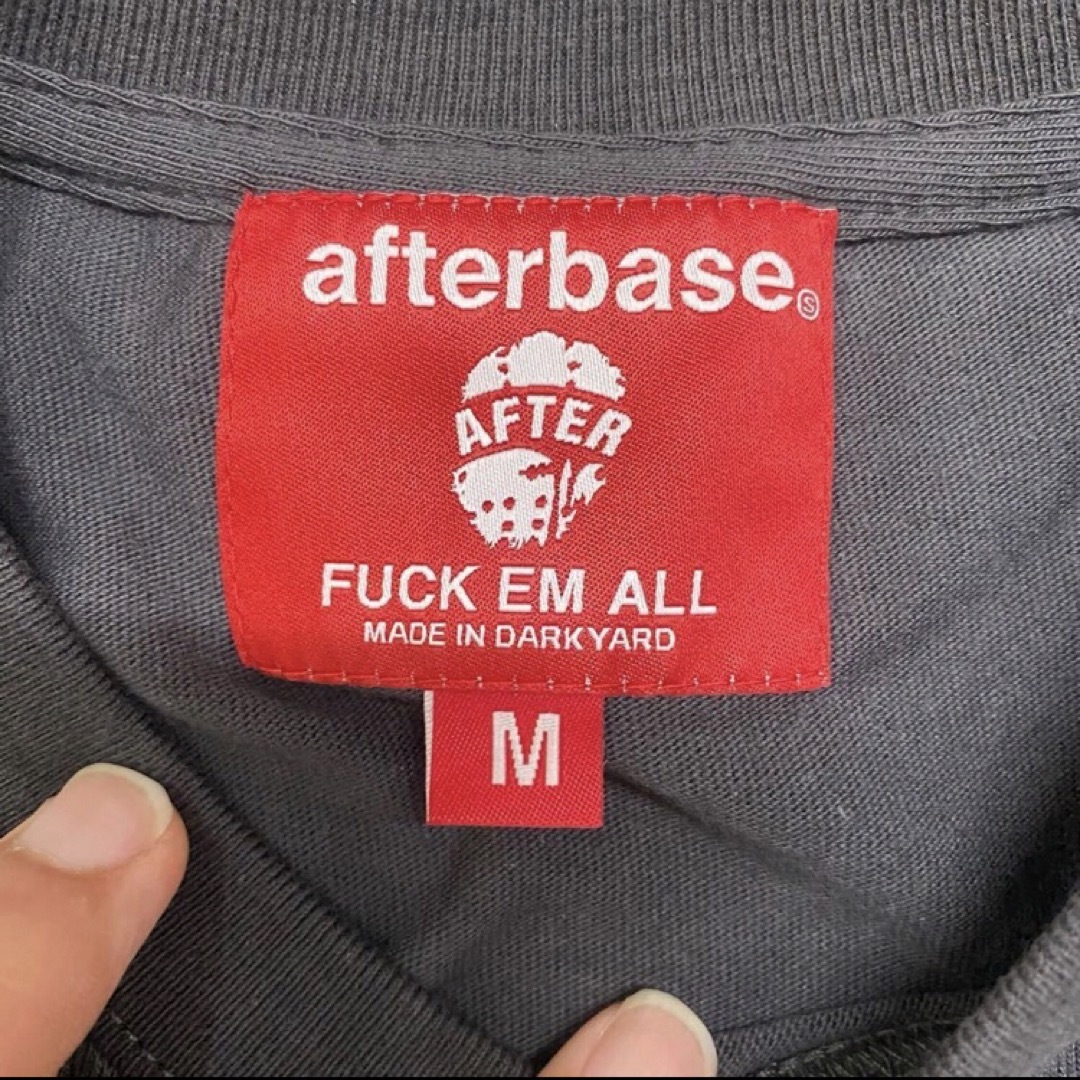 AFTERBASE(アフターベース)の新品 afterbase ピッグ Tシャツ チャコール サイズ M ロゴTシャツ メンズのトップス(Tシャツ/カットソー(半袖/袖なし))の商品写真