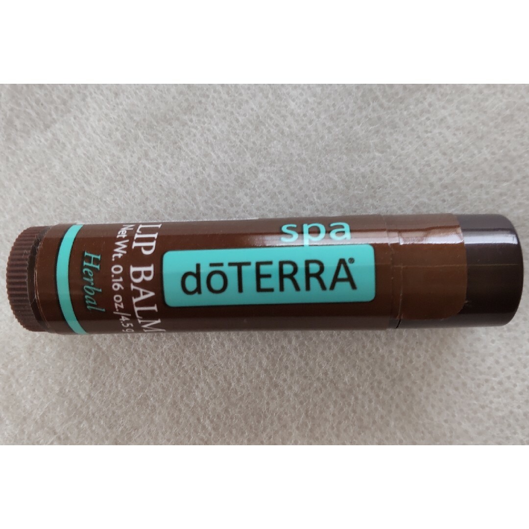 doTERRA(ドテラ)のdoTERRA　リップバーム コスメ/美容のスキンケア/基礎化粧品(リップケア/リップクリーム)の商品写真