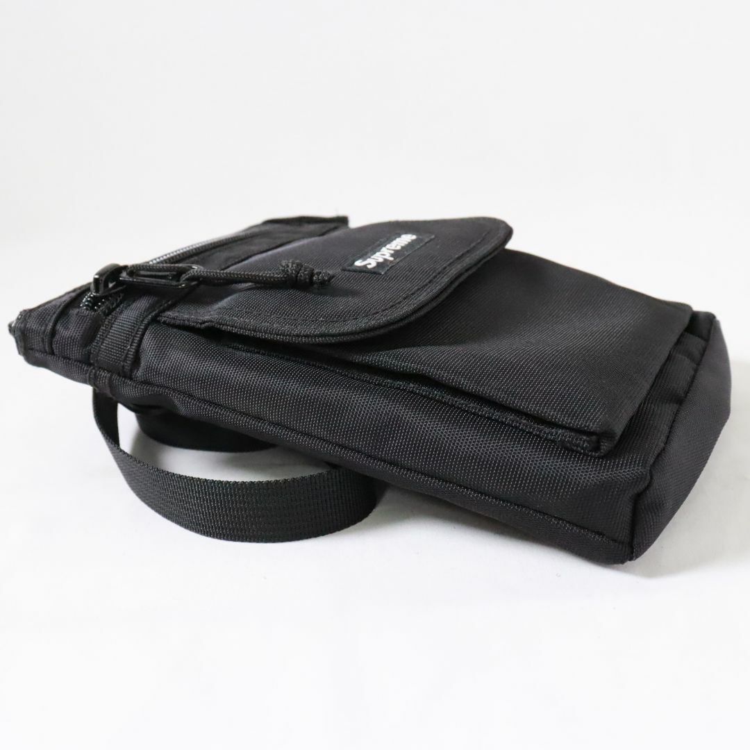 Supreme(シュプリーム)のシュプリーム　Supreme ボディバック　黒　 メンズのバッグ(ボディーバッグ)の商品写真
