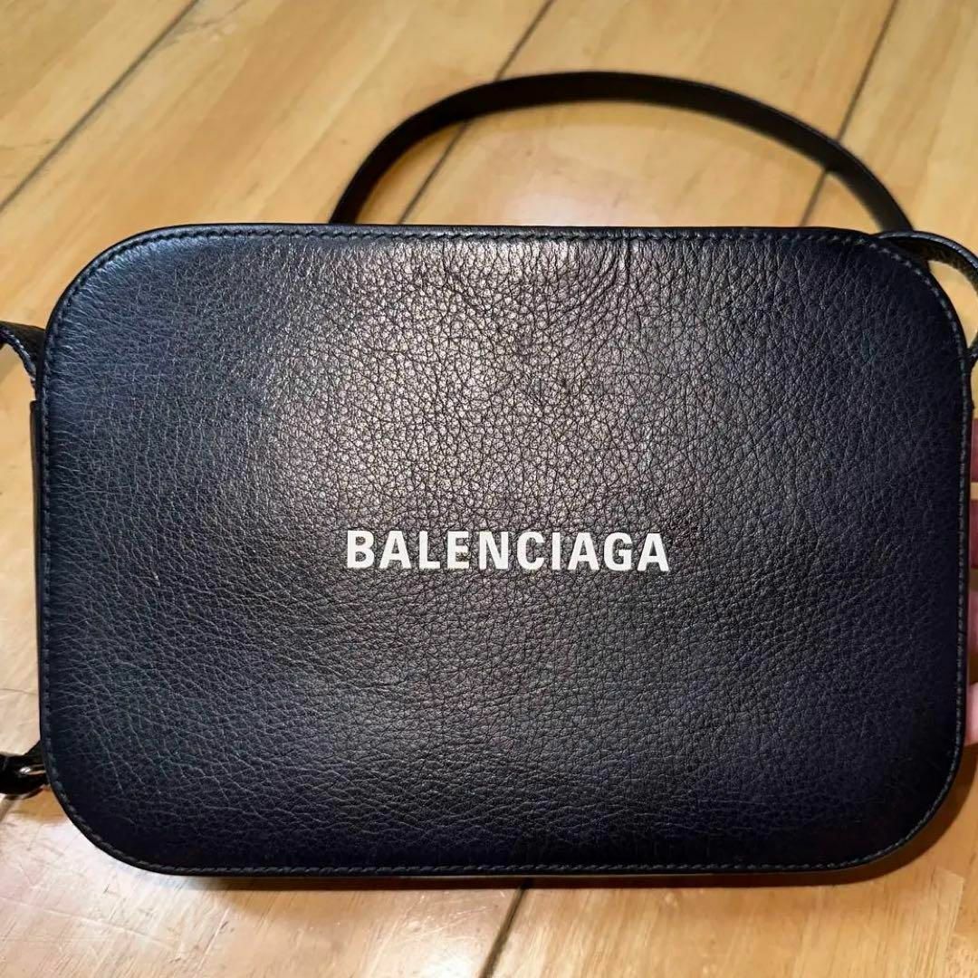 税込?送料無料】 BALENCIAGA バレンシアガ カメラバッグ スモール