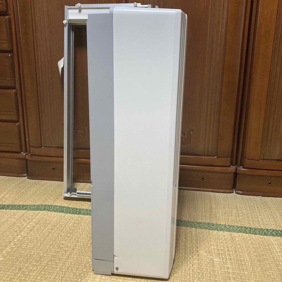 コロナ - コロナ 窓用 エアコン 2021年 CW-1621の通販 by まなか62's