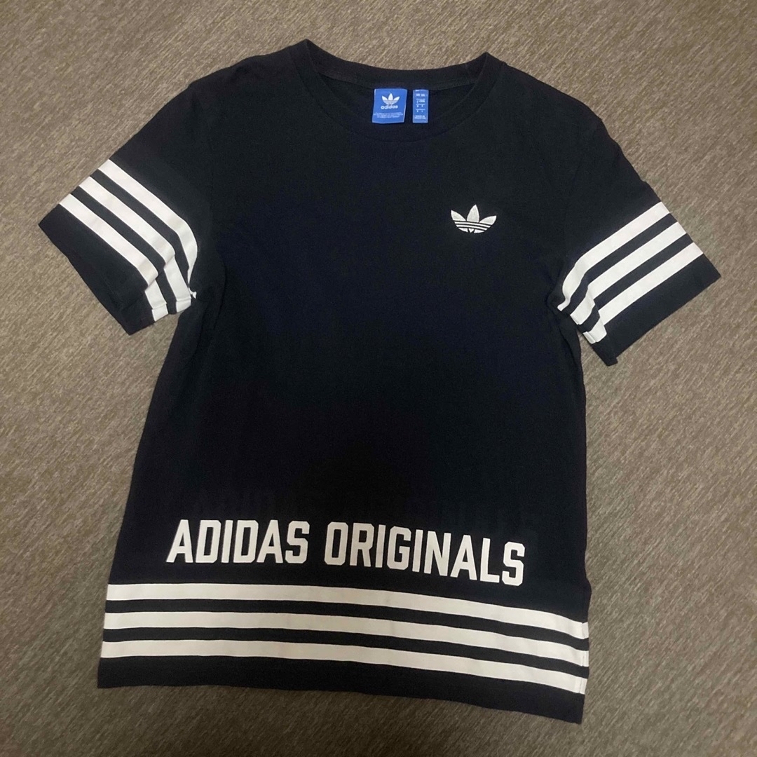 adidas(アディダス)の最終値下げ 希少品 希少デザイン adidas originals Tシャツ レディースのトップス(Tシャツ(半袖/袖なし))の商品写真