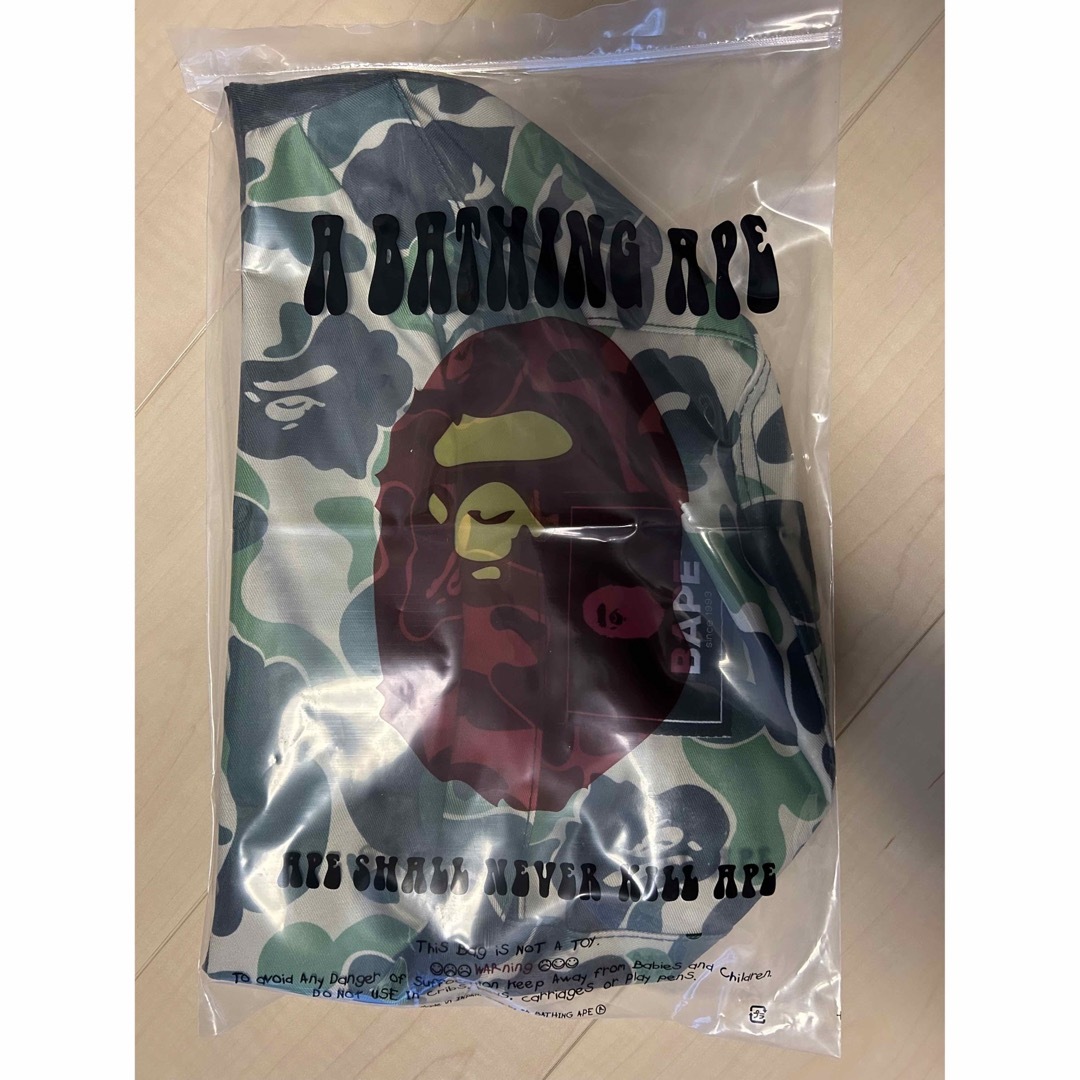 A BATHING APE(アベイシングエイプ)のBAPE◆A BATHING APE／◆迷彩大容量ボディバッグ◆付録品ノベルティ メンズのバッグ(ボディーバッグ)の商品写真