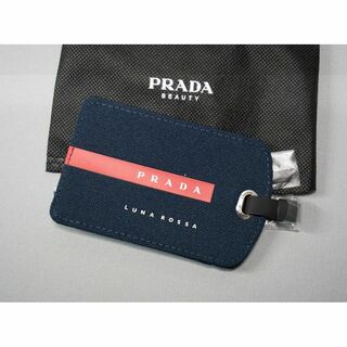 プラダ(PRADA)のprdpsc2 新品未使用本物 プラダ PRADA ノベルティパスケース(名刺入れ/定期入れ)