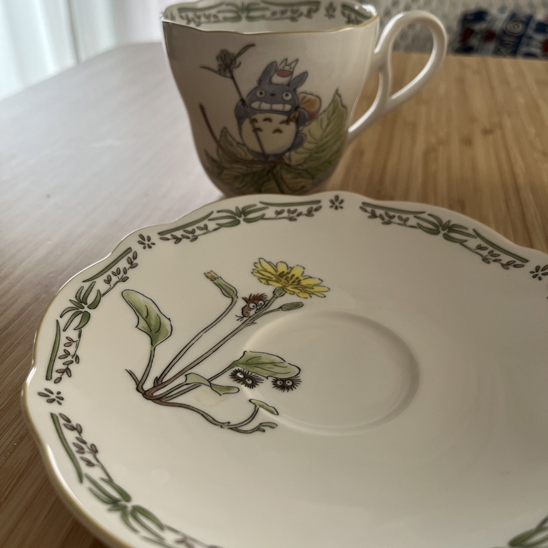 Noritake(ノリタケ)のトトロ　Noritake ティーカップセット インテリア/住まい/日用品のキッチン/食器(グラス/カップ)の商品写真