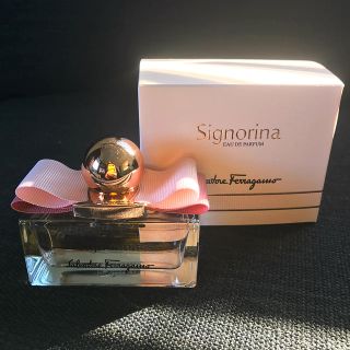 サルヴァトーレフェラガモ(Salvatore Ferragamo)のSalvatore Ferragamo Signorina 香水(香水(女性用))