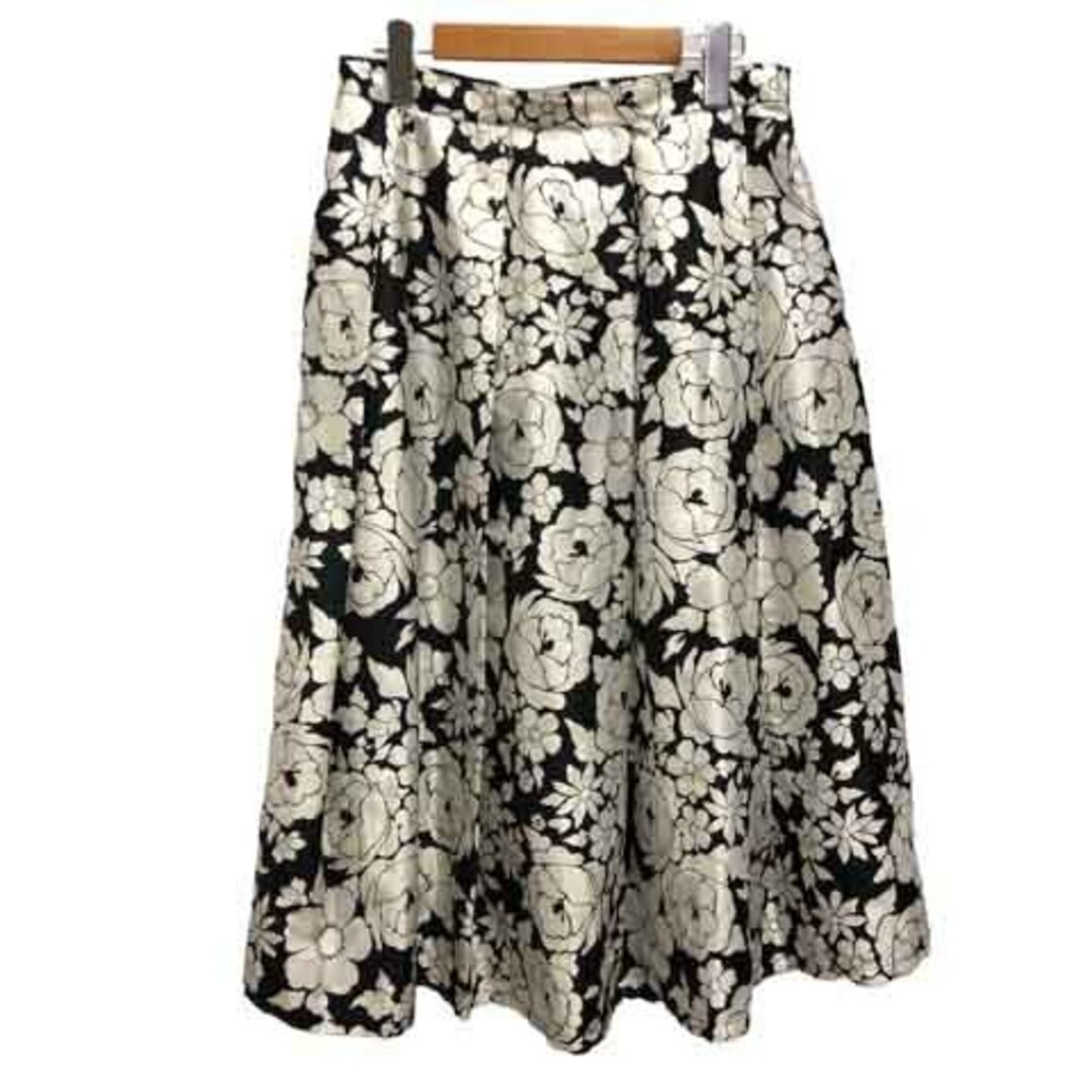 MOGA(モガ)のモガ スカート フレア Aライン 花柄 ロング丈 13 白 黒 レディース レディースのスカート(その他)の商品写真
