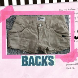 バックス(BACKS)の美品♡BACKSワークZIPショーパンM(ショートパンツ)