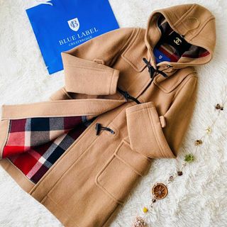 バーバリーブルーレーベル(BURBERRY BLUE LABEL)の極美品 ブルーレーベルクレストブリッジ チェック ロング ダッフルコート 38(ダッフルコート)